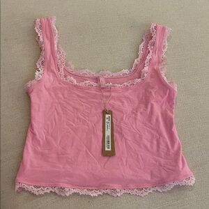 Skims fits everybody lace tank